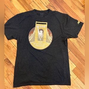 EUC New Balance 2018 TCS NYC Marathon Road Runners T Shirt Men’s Large